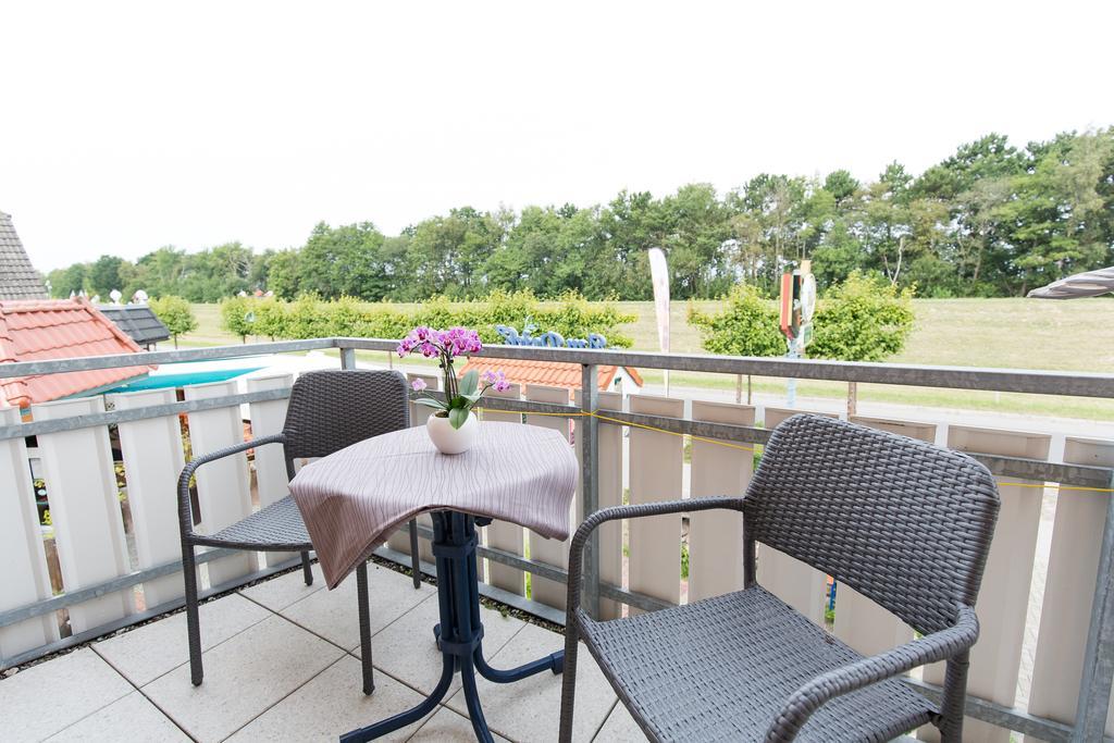 Hotel Garni Am Deich Цингст Номер фото