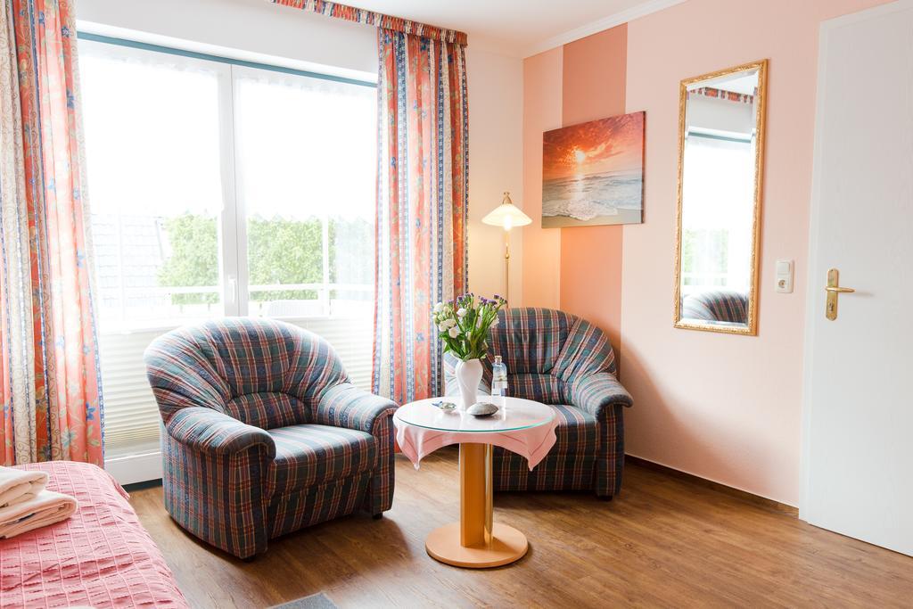 Hotel Garni Am Deich Цингст Номер фото